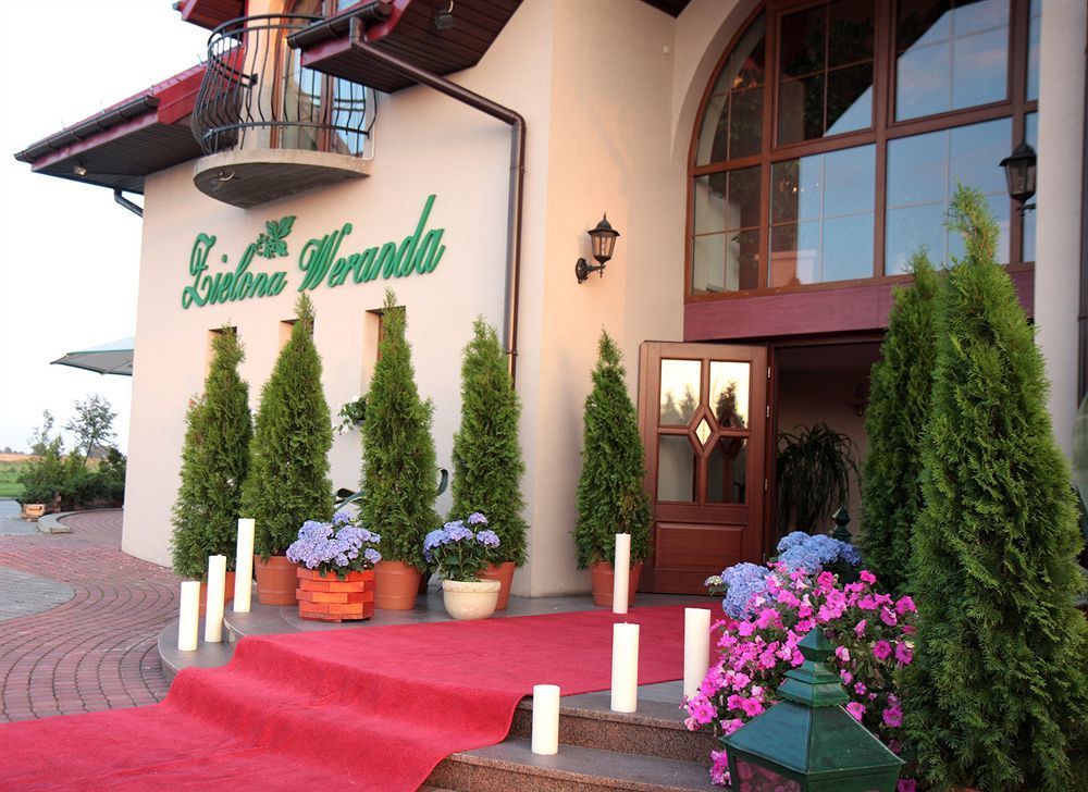 Zielona Weranda Hotel Wielun Exterior photo